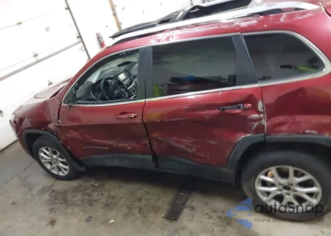 2015 Jeep Cherokee Latitude из США, поврежденный, VIN 1C4PJMCS7FW774008